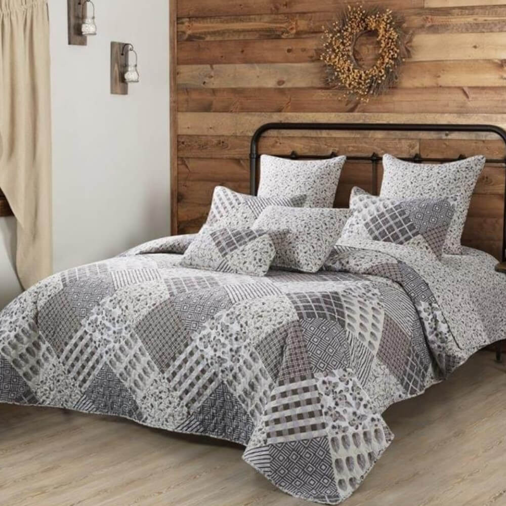 Grey Skies Quilt Set