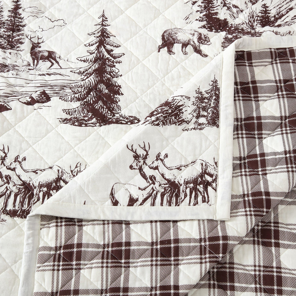 White Forest Reversible Quilt Set