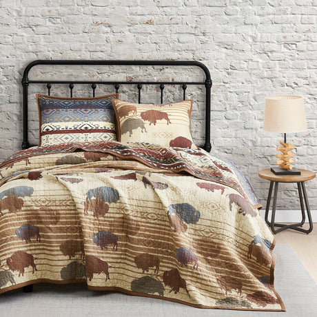 Jamestown Reversible Quilt Set