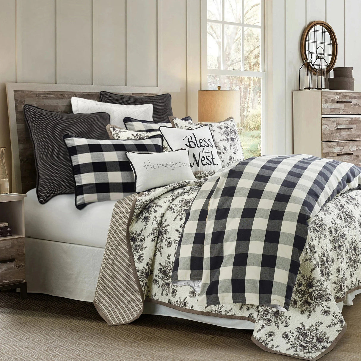 Black & White Check Comforter Set