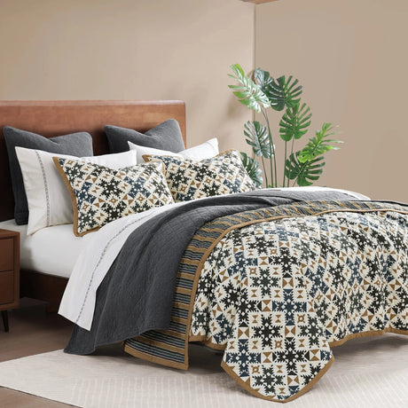 Mosaic Dreams Reversible Quilt Set